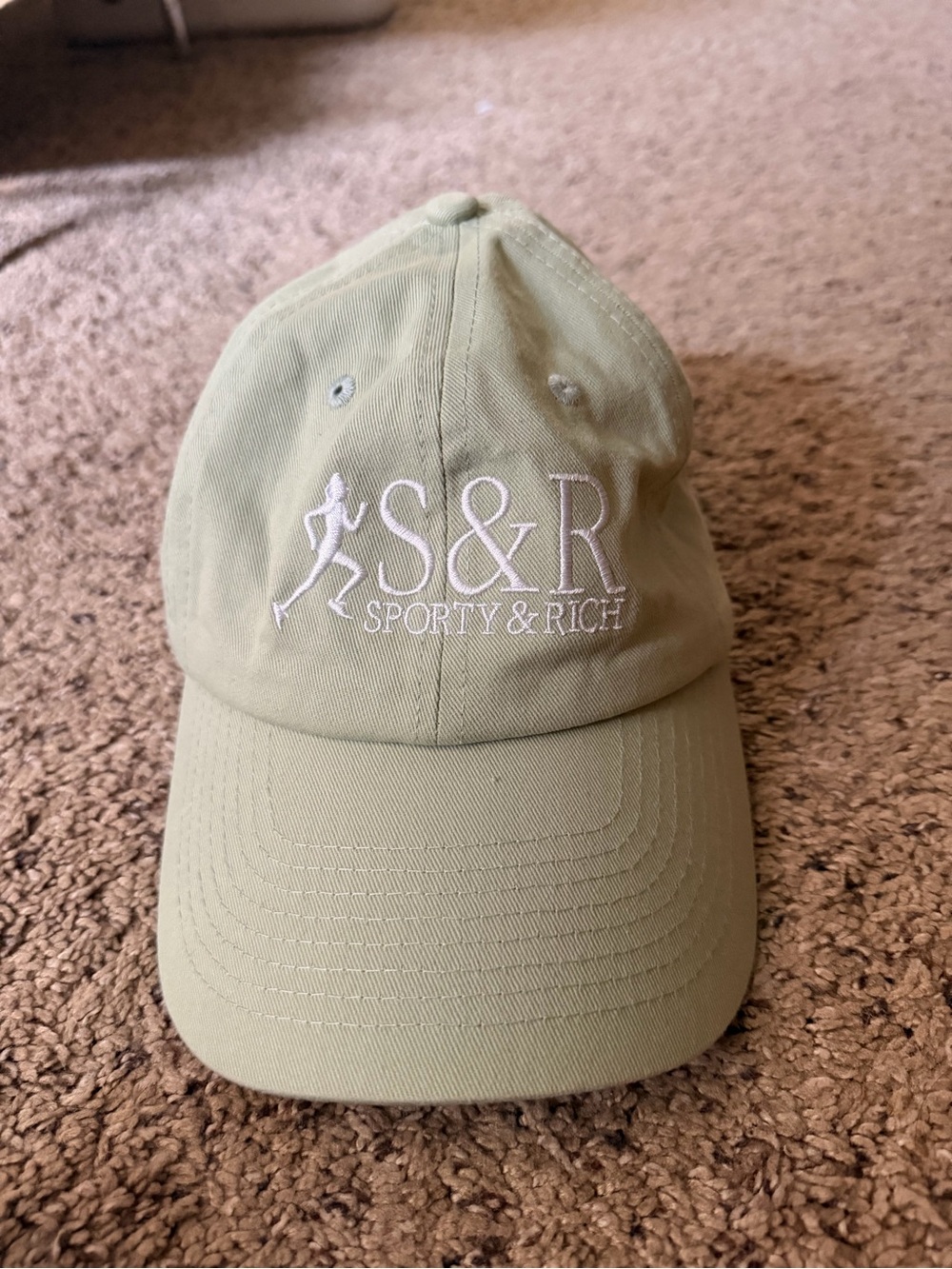 Sporty & Rich Embroidered S&R Logo Cap in Sage